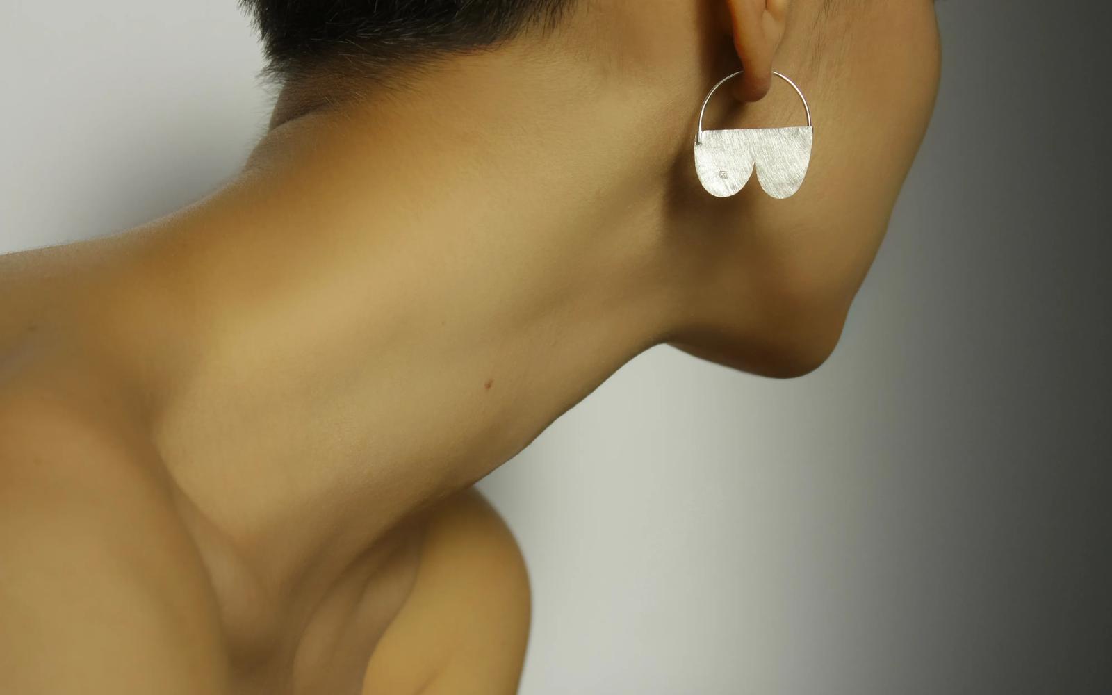 Jewelry for Moment